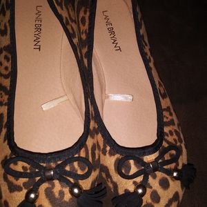 Lane Bryant flats